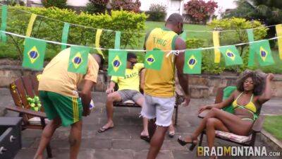 Suruba Ao Vivo Na Copa Do Mundo - Brad Montana - upornia.com - Brazil