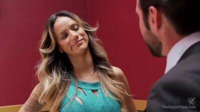 The Wife Trader - upornia.com