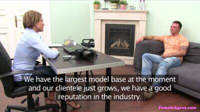 Clark Szilvia - upornia.com