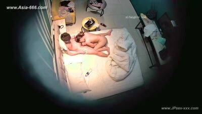 Hackers use the camera to remote monitoring of a lover's home life.547 - hclips.com