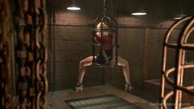 Caged Slut - upornia.com
