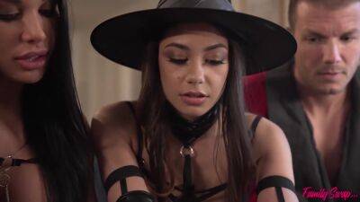 Xxlayna Marie - Gianna Grey - Gianna Grey And Xxlayna Marie In The Spirits Reveal Our - upornia.com