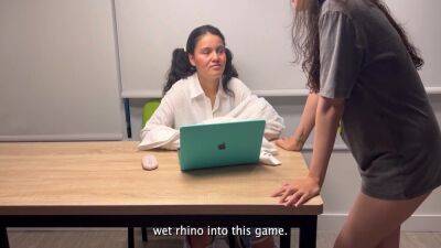 The Popular Girl Of The University Does Whatever It Takes To Pass The Subject - hclips.com