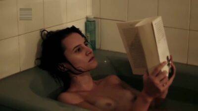 Bianca Comparato Pelada Em Serie Nacional - hclips.com