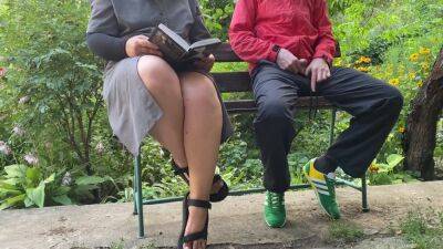 Hot Haughty Neighbor Milking Me Outdoors - hclips.com