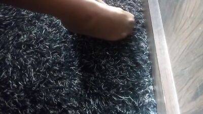 My Little Feet - hclips.com