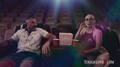 Rough First Date But Kind - upornia.com