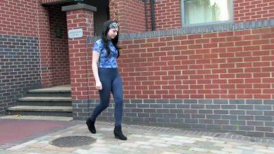 Hairy Zabrina Interview - upornia.com