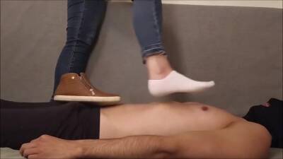 I Love To Trample On The Carpet With My Sneakers - hclips.com