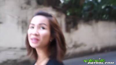 Tuktuk - Jeaeb - upornia.com