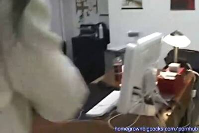 Its So Big It Feels So Good In Me - sexu.com