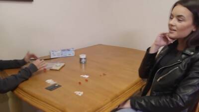 Video 2021 12 24t 275 - upornia.com