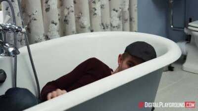 Carly Rae Summers - Danny D - Seducing His Girlfriend - porntry.com - Britain