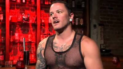 Max Cameron Out Creeping The Horny Bartender - icpvid.com