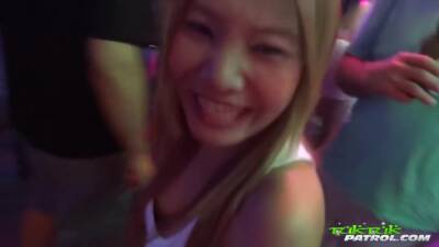 Tuktuk - Ning - upornia.com - Japan