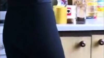 Yulia Tikhomirova - kitchen striptease - icpvid.com - Russia