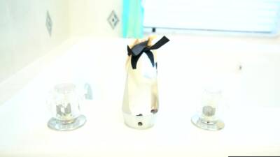 Curvy exotic stepsister was so insecure - icpvid.com