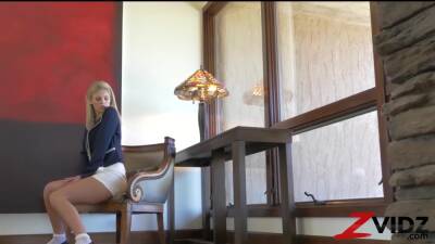 ZVIDZ - Stunning Blonde Scarlet Red Masturbates Sensually - txxx.com