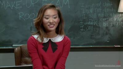 Asian Fucktoy In Ropes - upornia.com