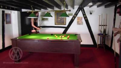 Nikki Whiplash - upornia.com