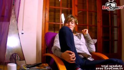 chubby french short hair girl try anal homemade - txxx.com - France