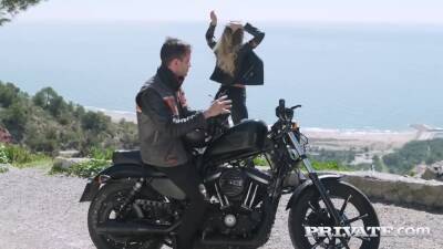 Masterpiece 4 - upornia.com