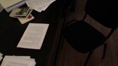 Gorgeous slut Geisha Kyd makes a sex deal with you - icpvid.com