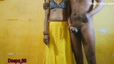 Mamta Ne Apne Padosi Ramu Se Apni Desi Chut Ka Pani Nikalaya - hclips.com