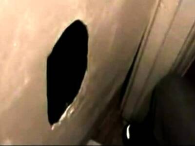 Glory Hole - Hot sucking action at the homemade glory hole 6 - icpvid.com