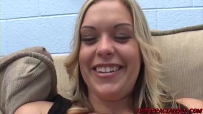 Nice Chick Gets Her First Monstrous Bbc - upornia.com