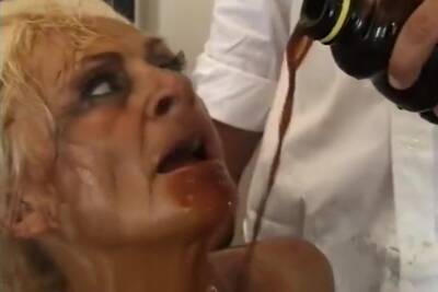 Messy Grandma Sucks Delivery Mens Cock - upornia.com - Usa