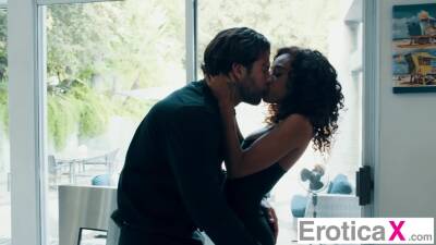 Cheating Wife Seduces Another Man To Impregnate Her - txxx.com