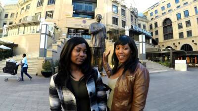 Black lesbian shower sexy makeout - icpvid.com