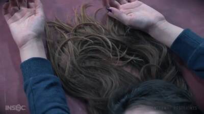 Laine - Zoey Laine In Trophy Catch - upornia.com