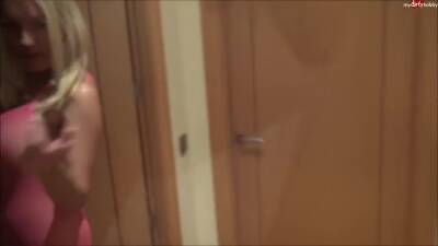 Lana Giselle And Sei N In Nachbarsjunge Jetzt Kommt Vater!!! - hclips.com