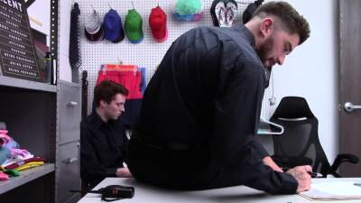 LP officer spending a boring day on a big cock at work - icpvid.com