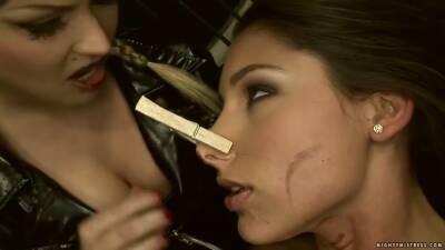 Fisting Zafira - Lezdom - upornia.com