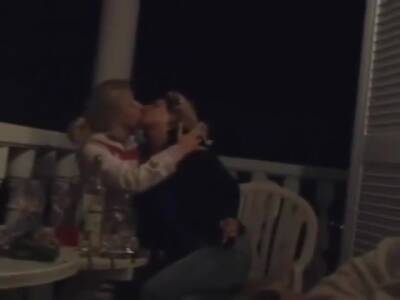 Amateur - Lesbia In The Sofa - upornia.com