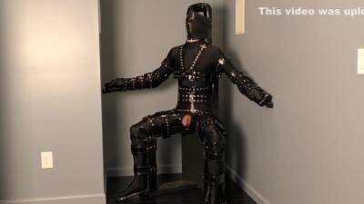 Handjob In The Dark - upornia.com