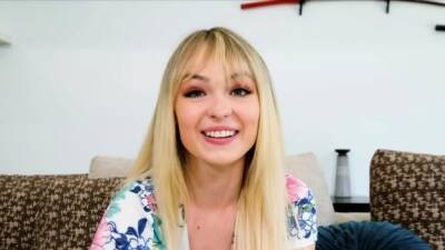 Lilly slides smoothly on casting cock - icpvid.com