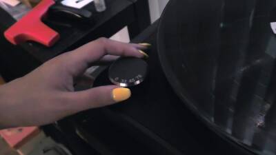 Petite handjob babe tugging pov cock - nvdvid.com