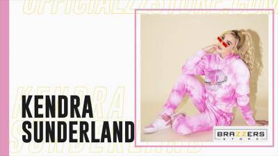 Gianna Dior Masturbates With A Toothbrush But Keiran Lee Gives Her The Real Deal - sexu.com