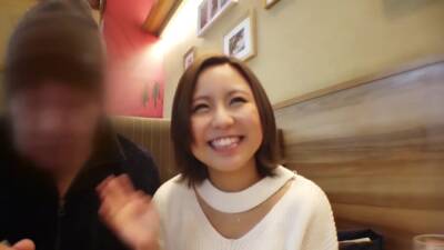 おじさん好きのエロ美女が中年チ●ポで悶絶絶頂 - txxx.com - Japan