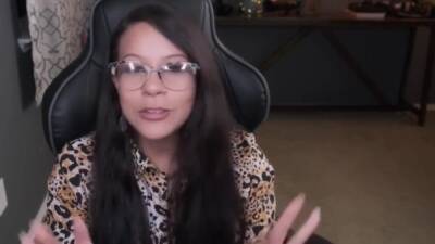 Exotic Milf In Glasses Amateur Porn Video - hclips.com