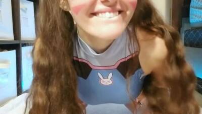 Gamer Girl - Teen Overwatch Dva Gamer Girl Gets DP - veryfreeporn.com