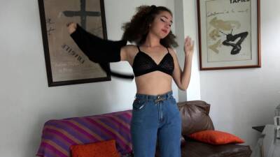 Convinced The Producer For her First Job - icpvid.com