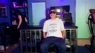 Goddess Mara Rubbing Her Yoga Pants All Over Her New Fan - hclips.com