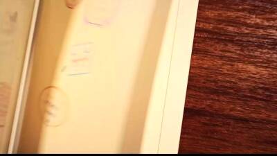 Fireworks in the sky and in her cunt - icpvid.com