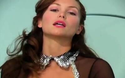 Nasty nympho in hose demonstrates worthwhile aperture - icpvid.com