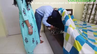 Divya Ne Apne Securities Se Hi Chudyaliya Ghar Bulake Maza A - voyeurhit.com